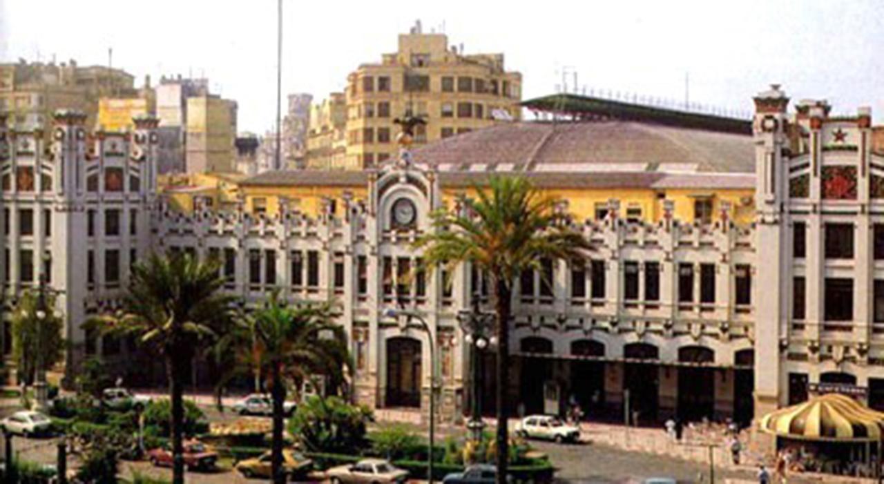 Apartamento Tiziano Mercado Central Daire Valensiya Dış mekan fotoğraf
